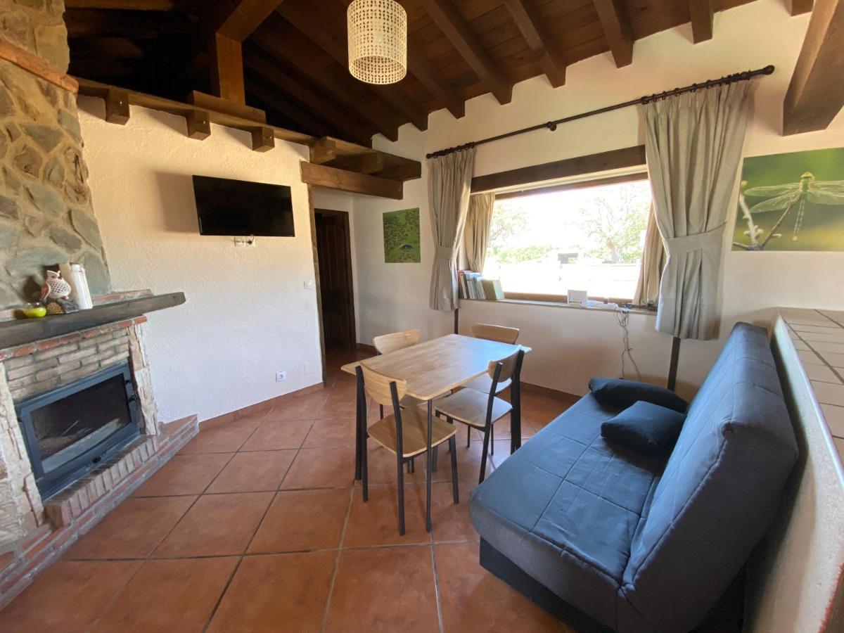 Eco-Lodge En La Reserva Privada Campanarios De Azaba - Proyecto De Conservacion Эспеха Экстерьер фото