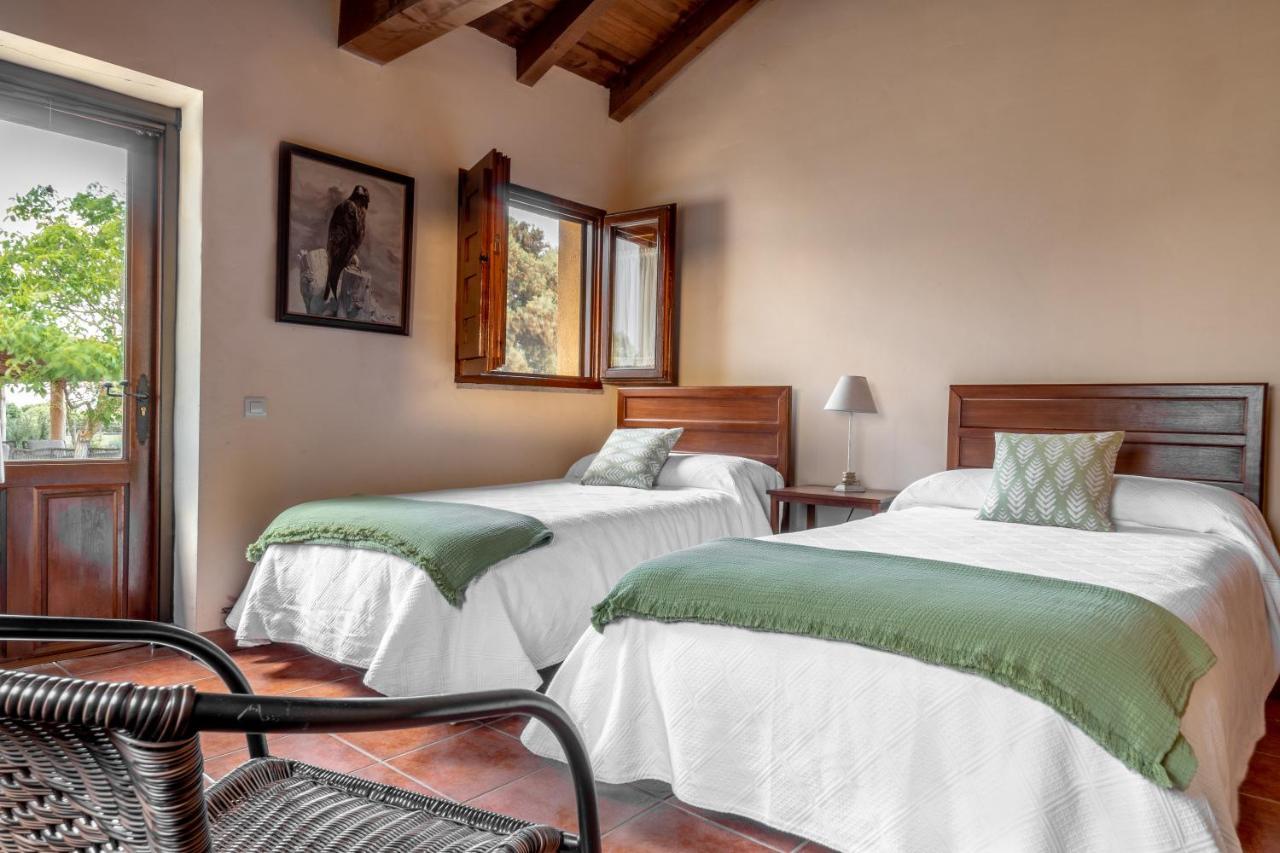 Eco-Lodge En La Reserva Privada Campanarios De Azaba - Proyecto De Conservacion Эспеха Экстерьер фото